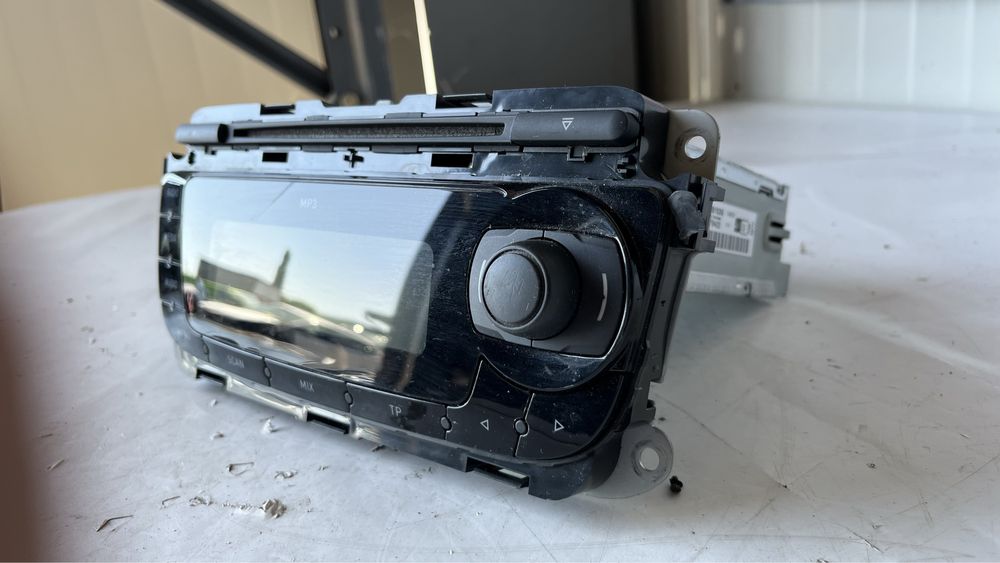 2 броя радио/CD плеър Seat Ibiza 4 (2008-2012)