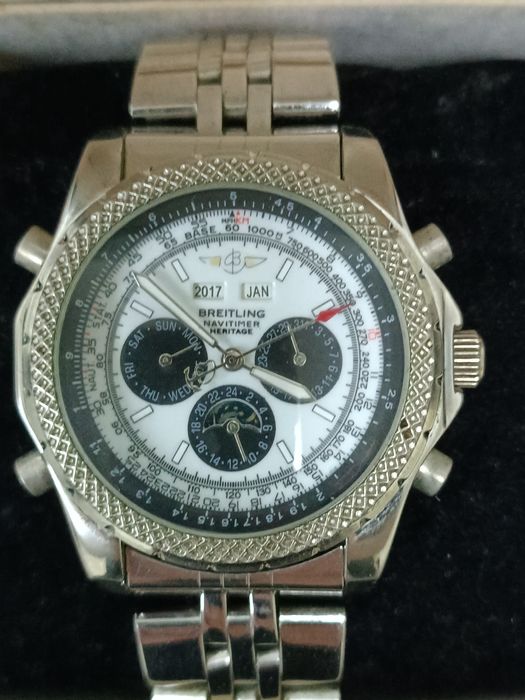 Breitling Cilasik Shivetsar soati sotiladi
Angliyadan keltirilgan soat