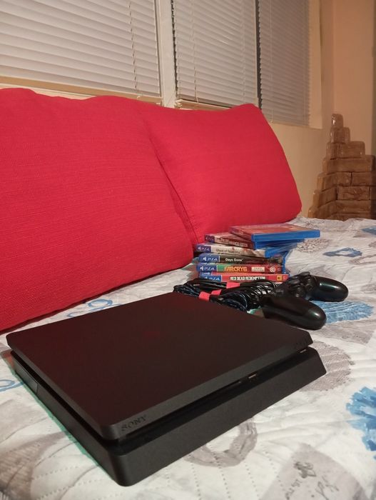 Playstation 4 (PS4) SLIM 1TB + ИГРИ
