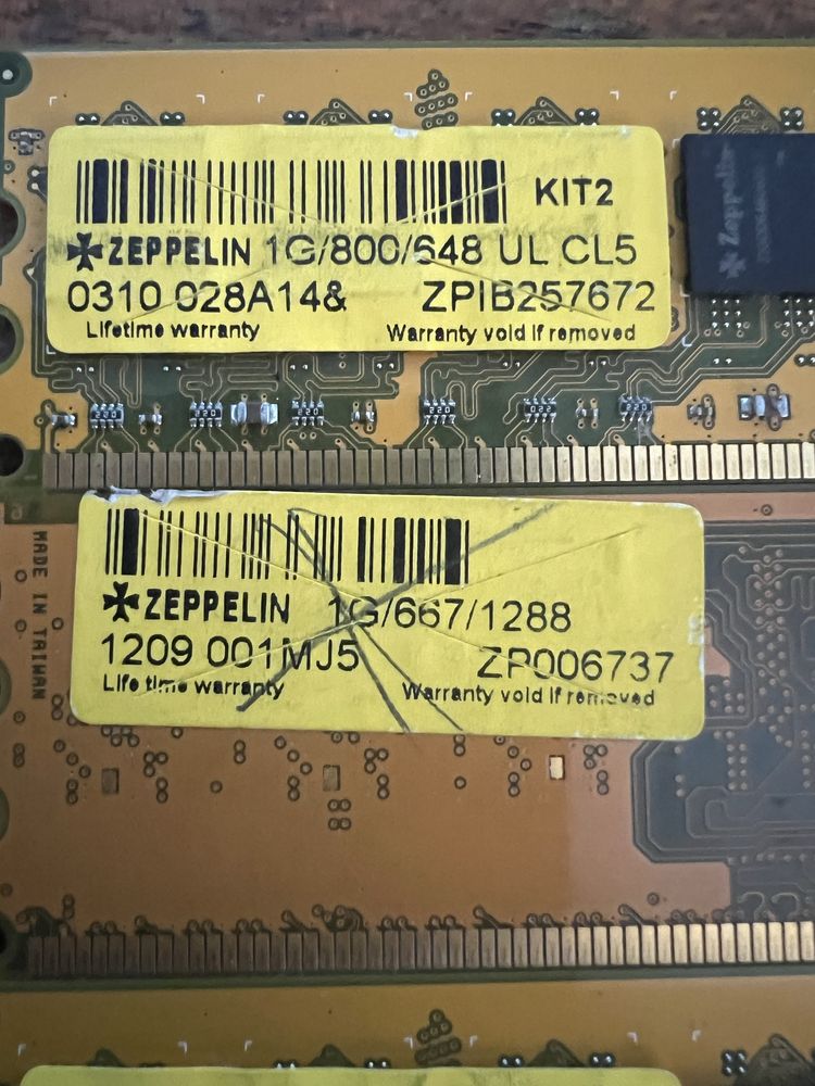 Продам оперативную память DDR2 1 Gb