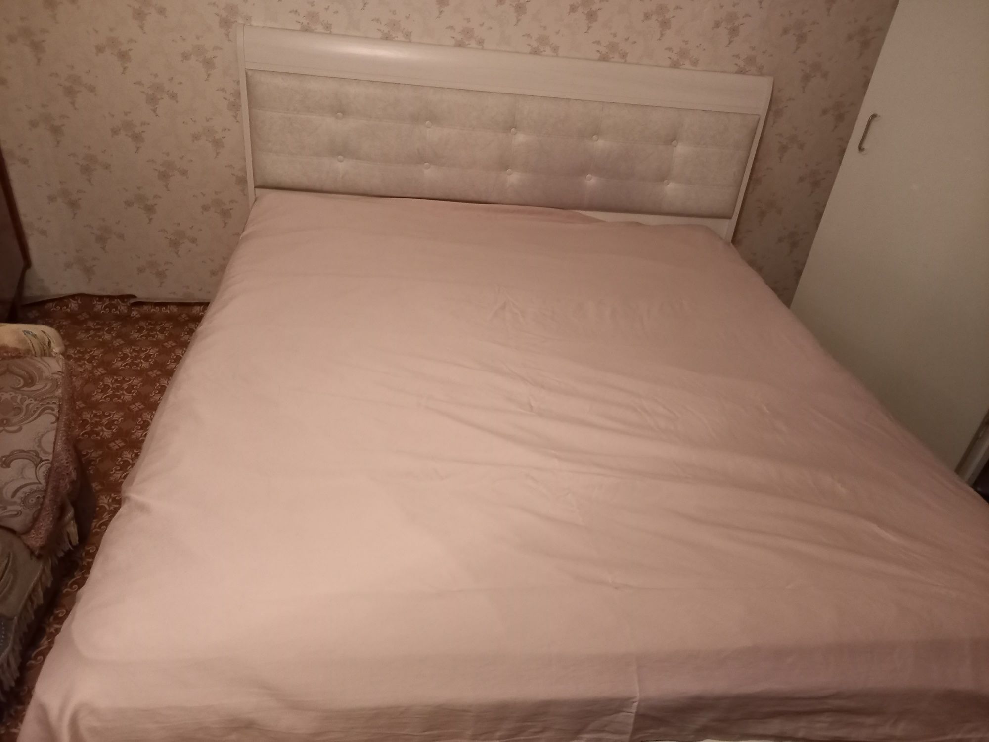 Двухспальная кровать с матрасом "Мелодия сна"