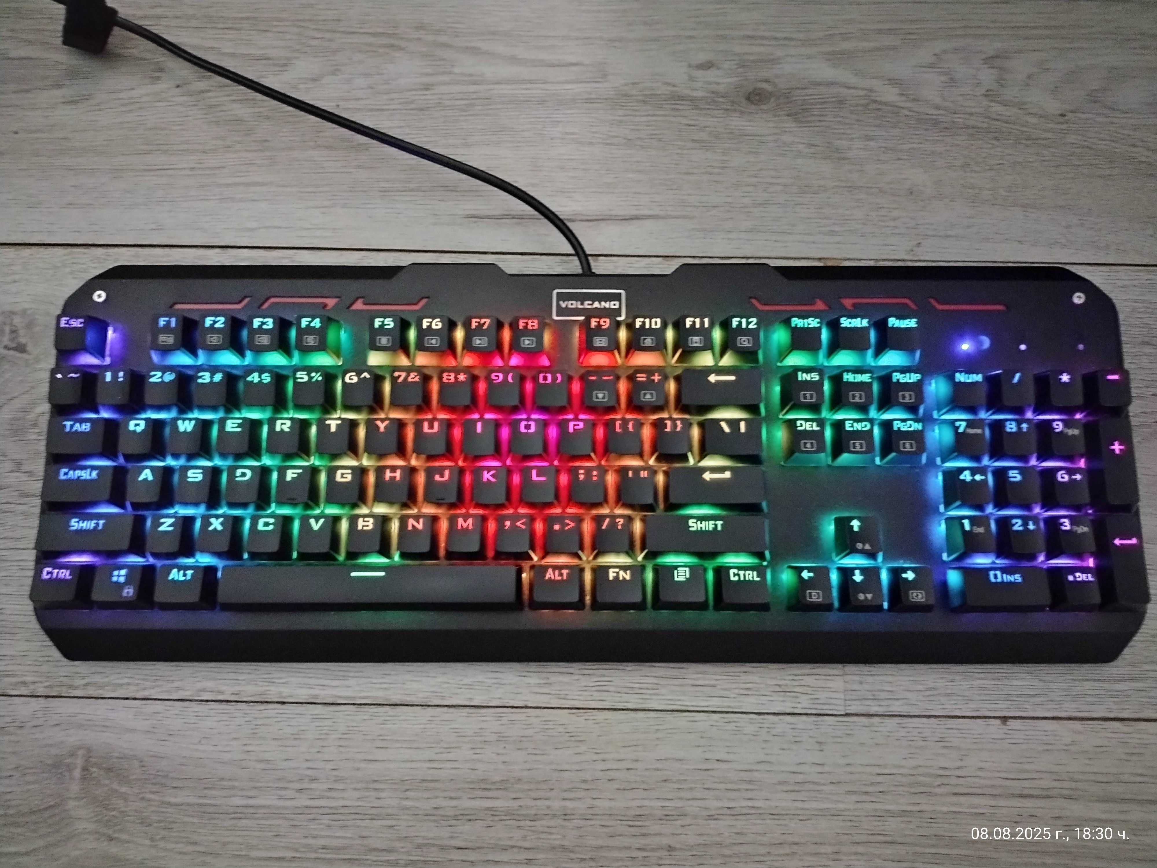 Механична клавиатура Modecom Volcano Hammer RGB