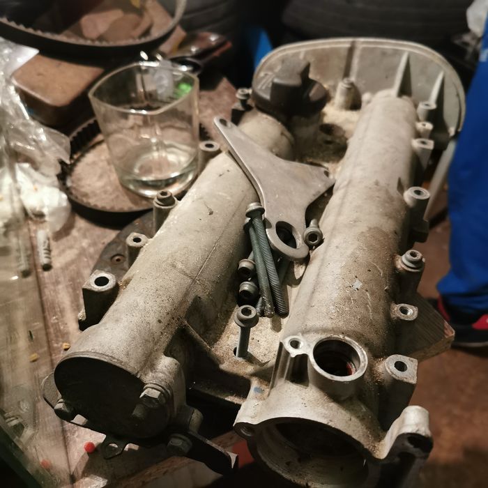 Capac chiulasa cu 2 ax came Seat Cordoba  1.4