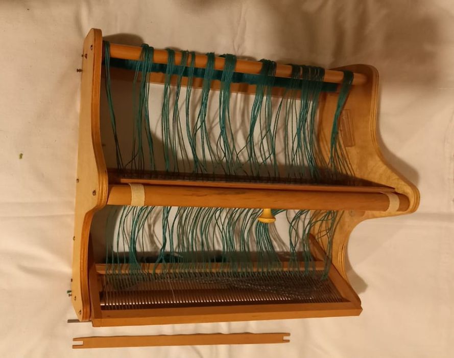 Оригинальный подарок. Ткацкий станок.