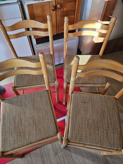 Столове масив тапицирани