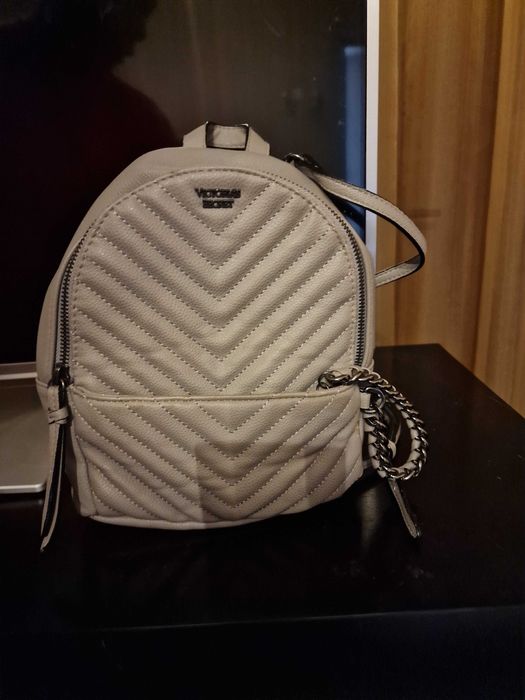 Genti si haine Michael kors Guess