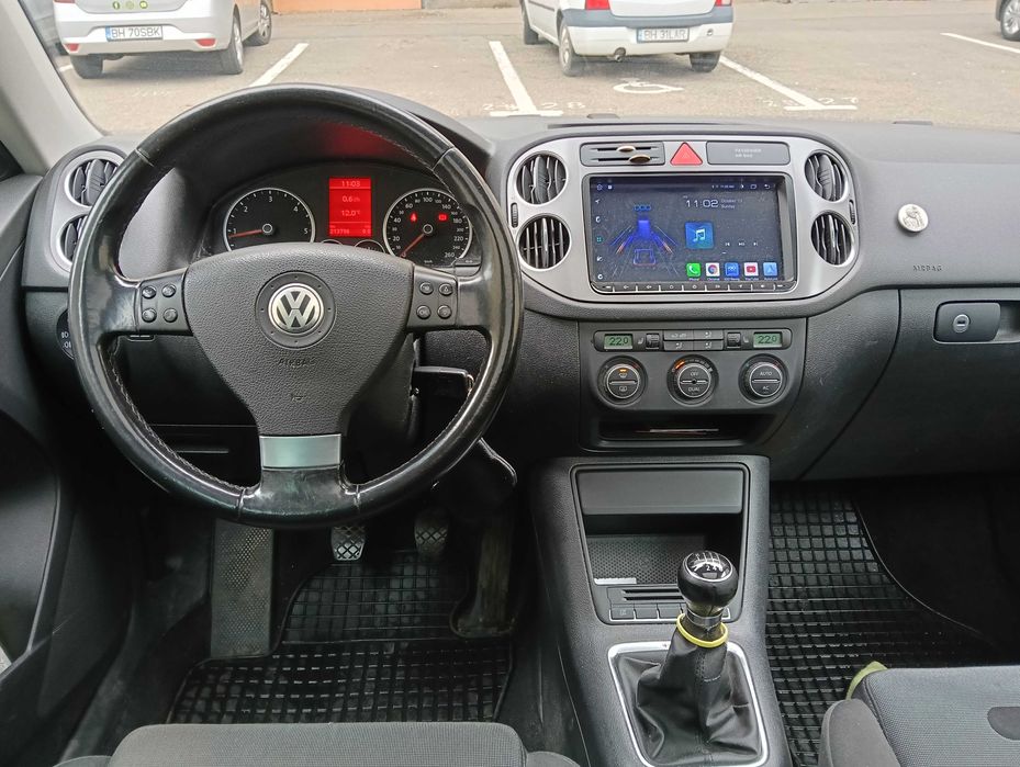 Vând VW Tiguan 2009