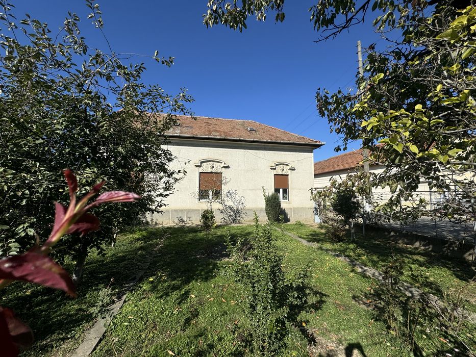 Casa de vanzare, str. Margaretelor