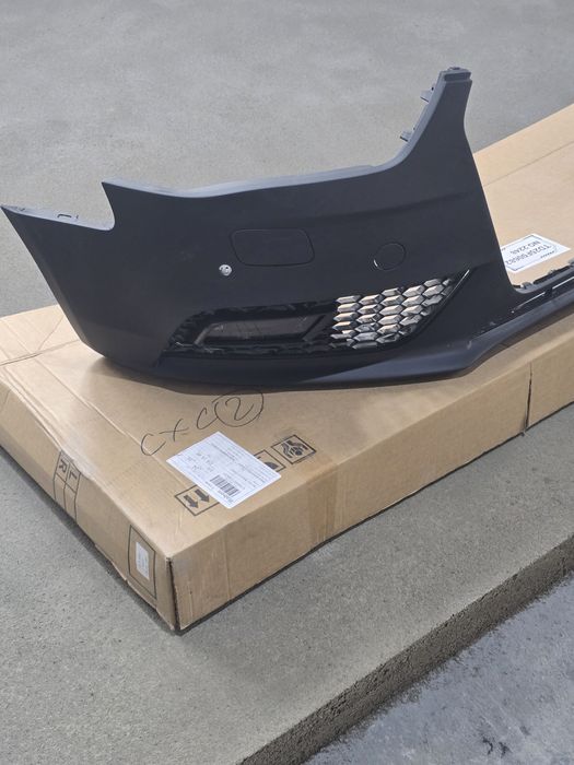 Bara fata audi a4 b8