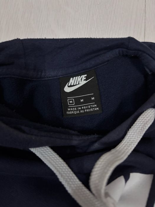 Худи на Nike.