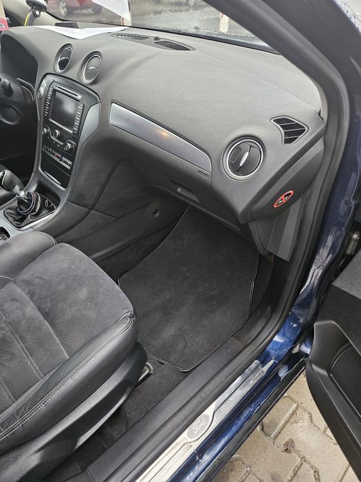 Se vinde  Ford mondeo mk4