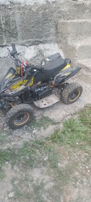 Vând atv 49cc în stare perfecta de funcționare