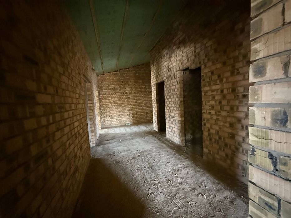 продается полноценный 3 комнатная квартира(БЕЗ ГЛУХОЙ)