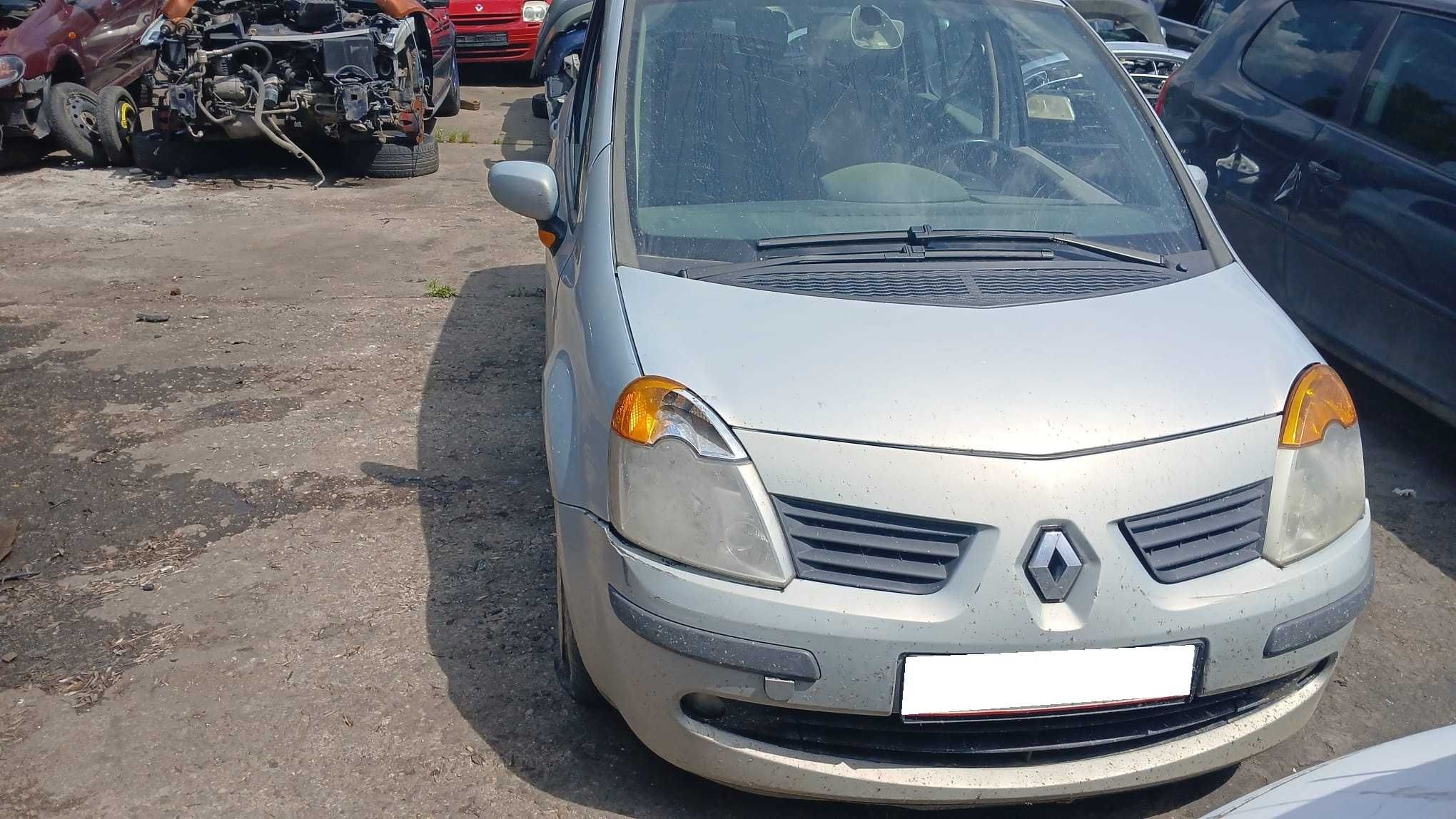 Dezmembrez Renault Modus 1.5 Diesel Euro 3 Din 2006 - 60 KW