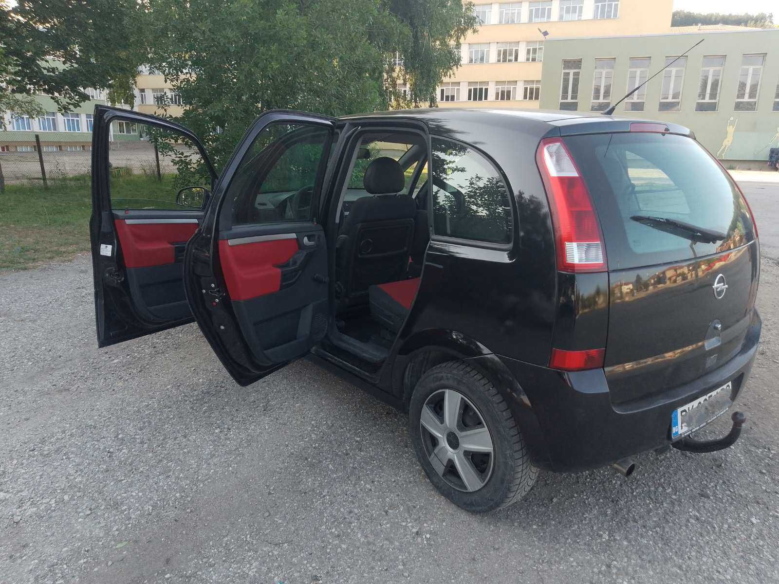 Opel Meriva  , изключително добре запазен автомобил