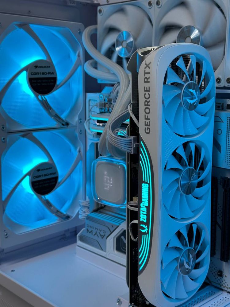 Ryzen 7 9800X3D RTX 4070TI Super