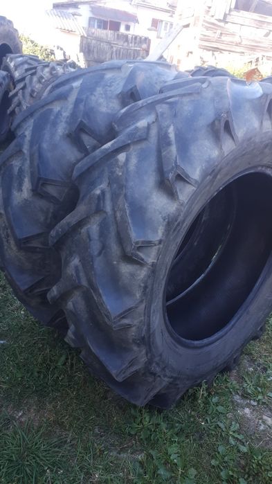 Anvelope tractor 14,9R28 uzura 50%