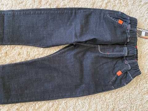 Штаны-дождевики и джинсовые штаны мальчику 8-10 лет новые