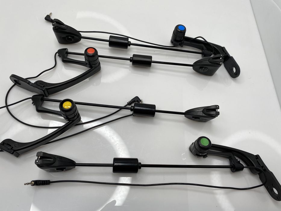 Swinger East Shark pentru Pescuit la Crap cu borseta pentru protectie