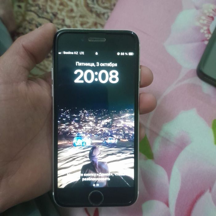 iPhone SE сатылады