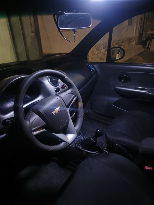 Матиз сотилади холати зор