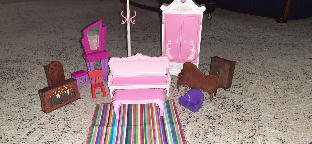Мебель для кукол