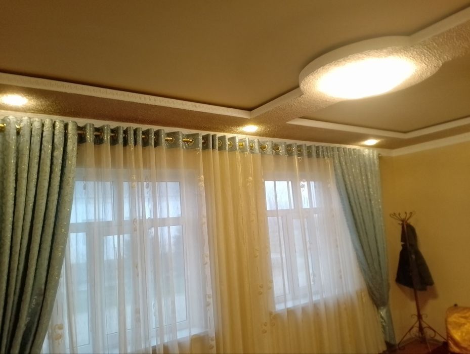 Uy sotiladi. NarxiI  26.000 $