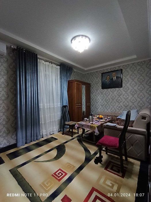 Квартира сотилади, 2 этажкали домни, 1 чи этажи 54.5 кв.м.