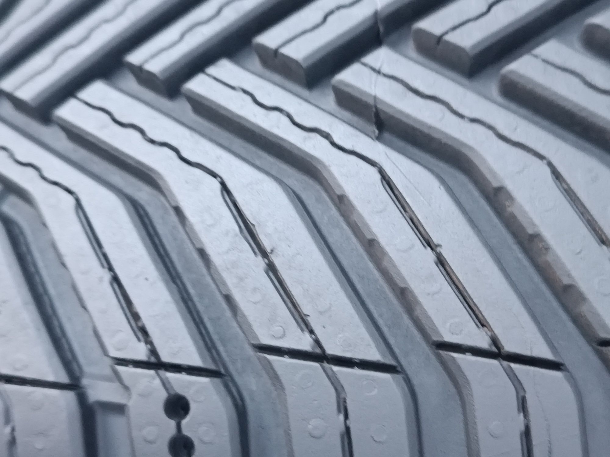 195/65/15 Michelin Дот 2524