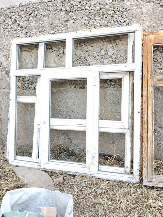 Пластик терезе буу