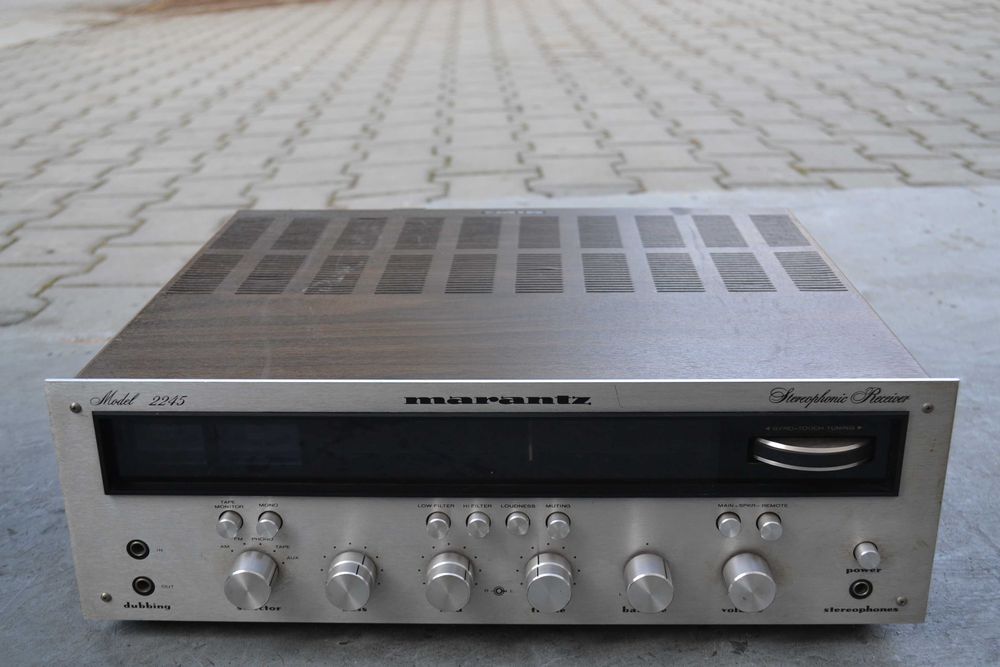 Ampificator Marantz model 2245