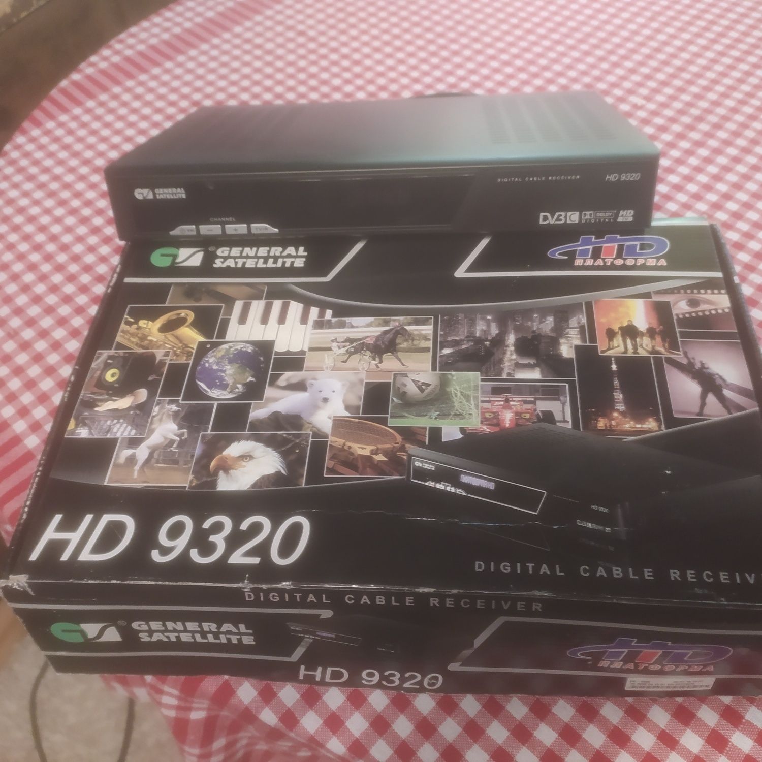 Приемник  кабелна телевизия HD 2бр.