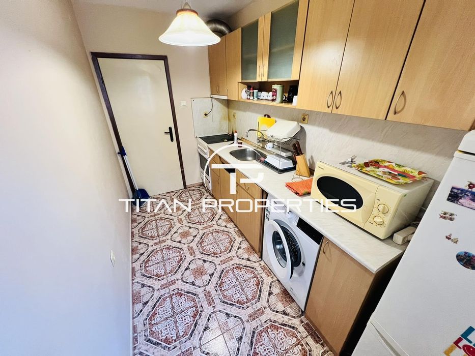 Дава се под наем Едностаен апартамент в Бургас, Възраждане - 43 кв.м за 255 € - Снимка #3