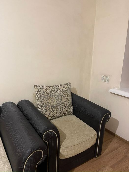 Срочно продаю мягкую мебель