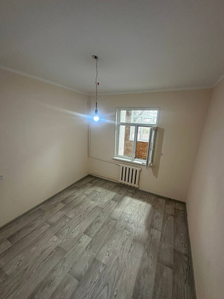 Продам 2-комнатную квартиру (Бывшее общежите) Куйлюк-1 Массив
