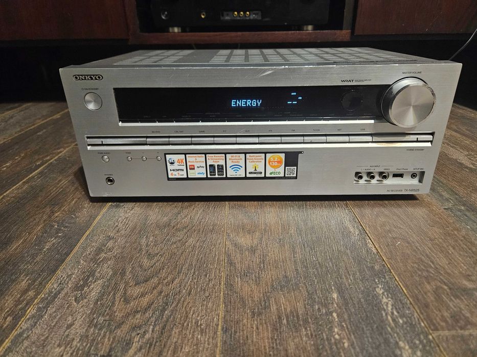 Продавам  Onkyo TX-NR525  5.2 канален 3D ресивър за домашно кино