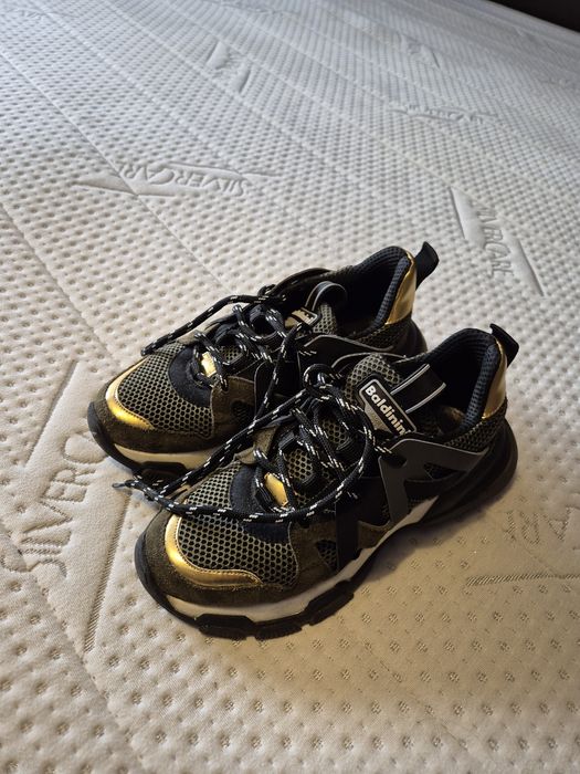 Дамски сникърси Baldinini