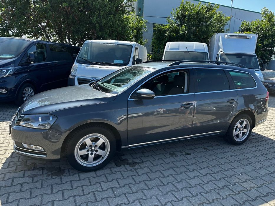 2013 VW Passat B7 - 2.0 TDI 140CP E5 - Clima * Pilot * Carlig la buton