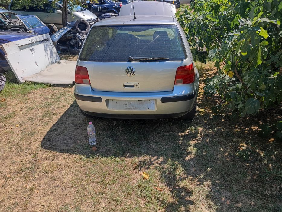 Голф 4 1.9тди 110к.с на части