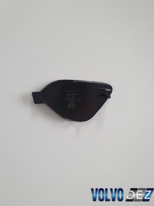 Capac cui remorcare bară față Volvo S60 Original 39820294