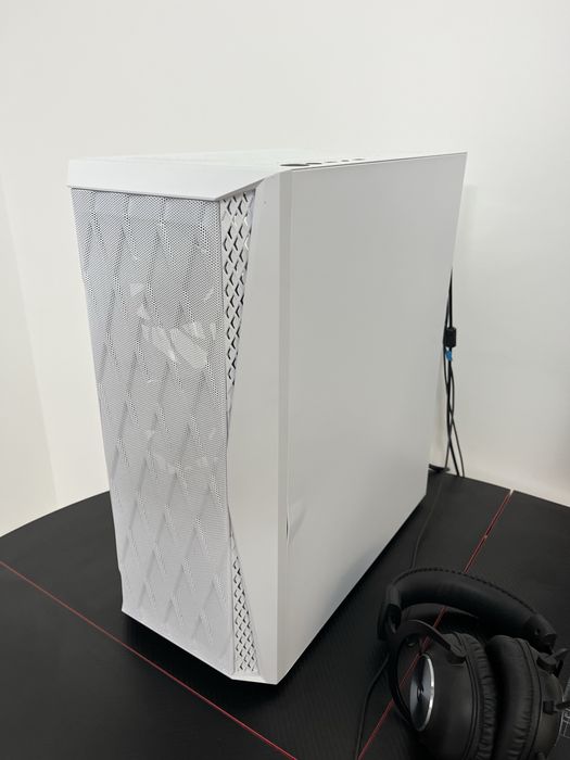 Setup de gaming ca NOU – folosit doar 2 luni | Arată impecabil!