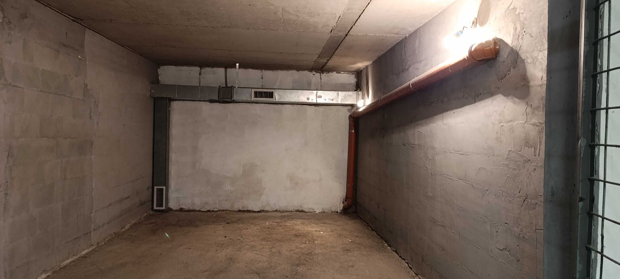 Продава се Гараж / Паркомясто в София, Слатина - 22 кв.м за 2137 €/кв.м - Снимка #11