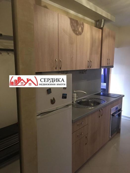 Дава се под наем Тристаен апартамент в София, Младост 4 - 70 кв.м за 612 € - Снимка #2