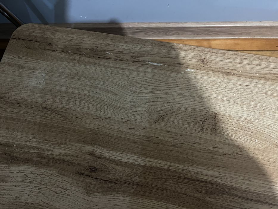 Въртяща се холна маса от МДФ