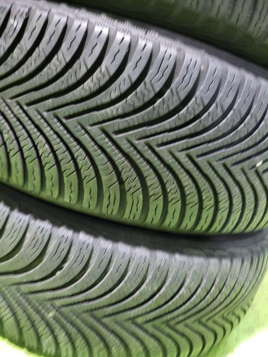 4 бр зимни 205/60/16 Michelin