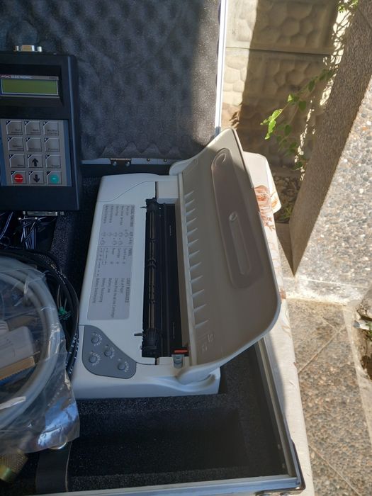 Se vinde tester presiune  hidraulice stare noua