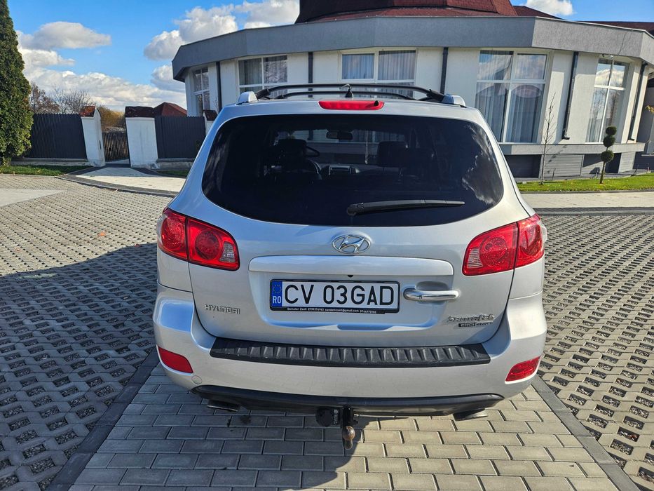 Hyundai  Santa Fe SUV 4X4