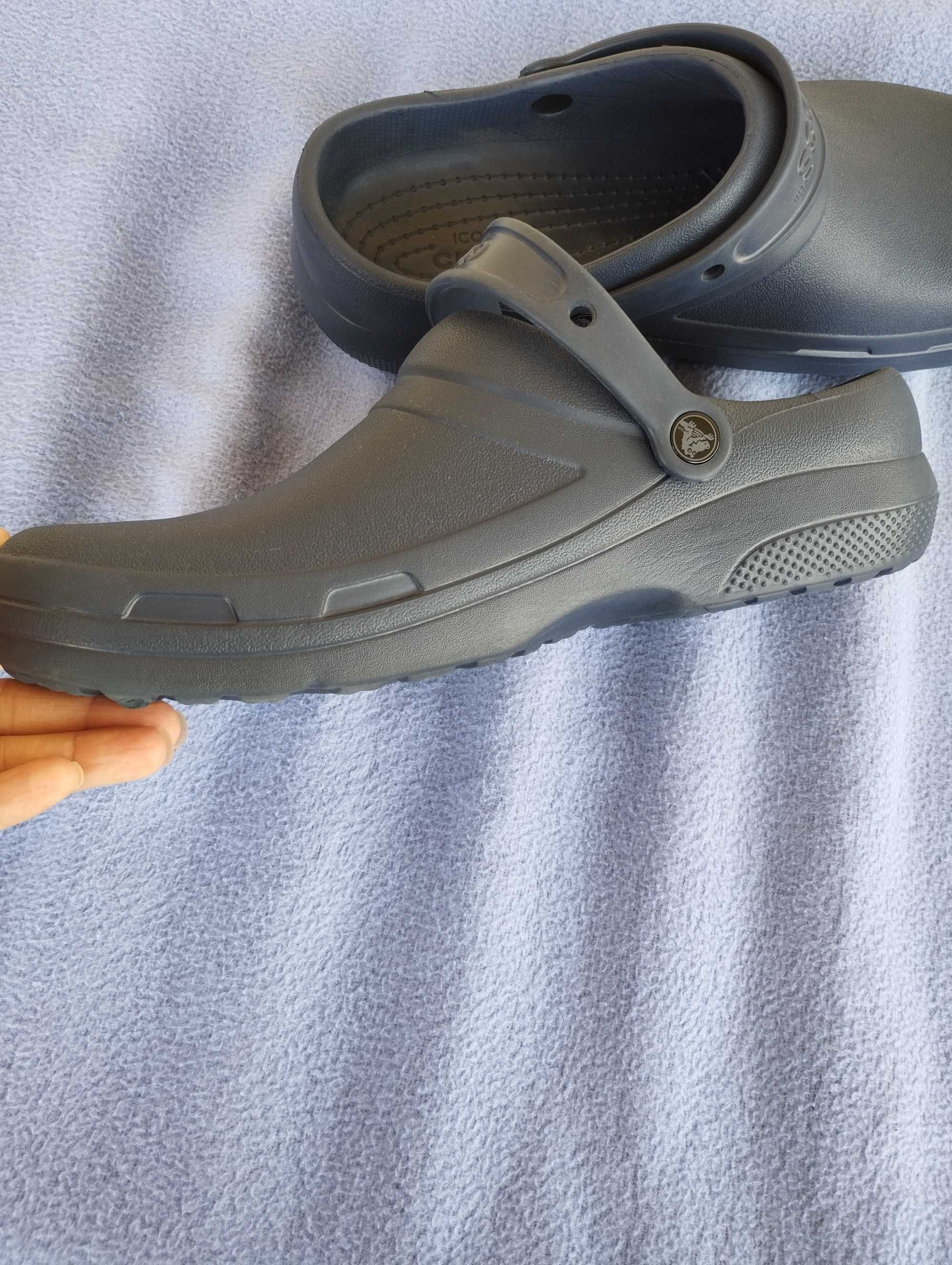 Crocs и Biomed номер 46.