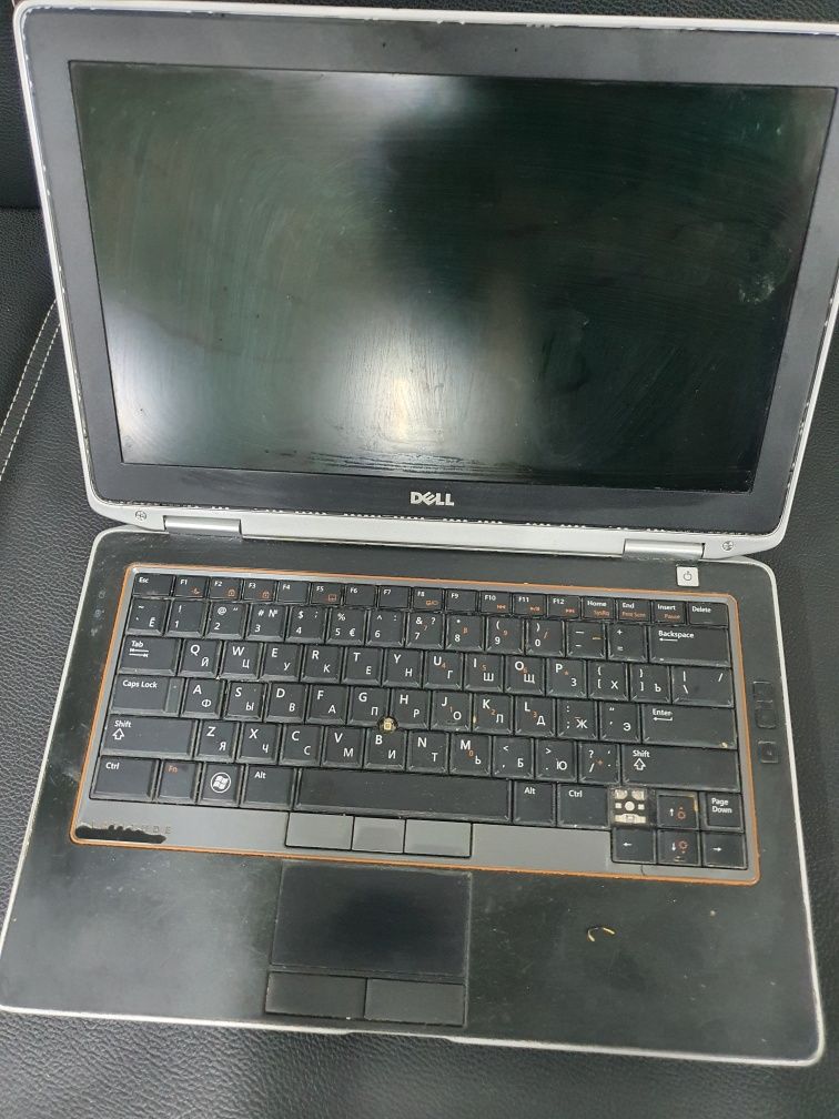 Ноутбук DELL E6320