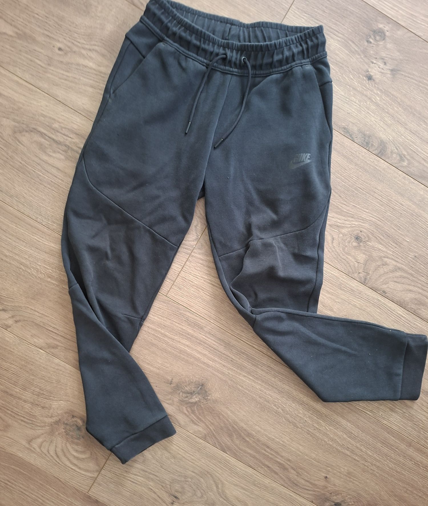 Nike оригинални! суитчър и долнище.